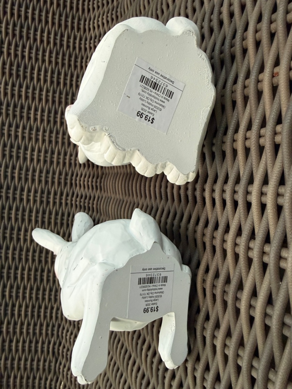 White Decorative Rabbit Figurines - Set of 2 - NWT - Picture 11 of 16